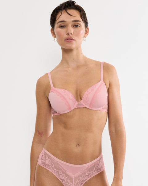 Triumph Comfort Allure Padded Plunge Bra Pink