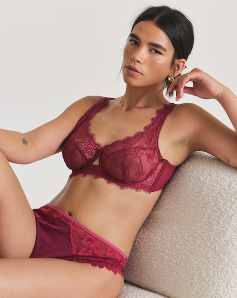Pretty Secrets Eyelash Lace Underwired Full Cup Bra Burgundy (C-G)
