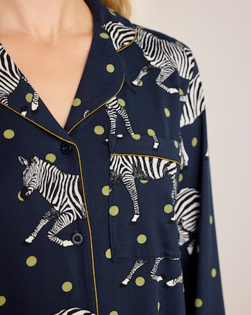Chelsea Peers Classic Long Sleeve Button Up Zebra Pyjama Set