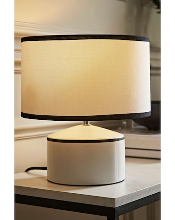 ValueLights Julia Ceramic Trim Table Light