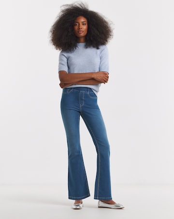 Mid Wash Stretch Flared Pull On Jeggings
