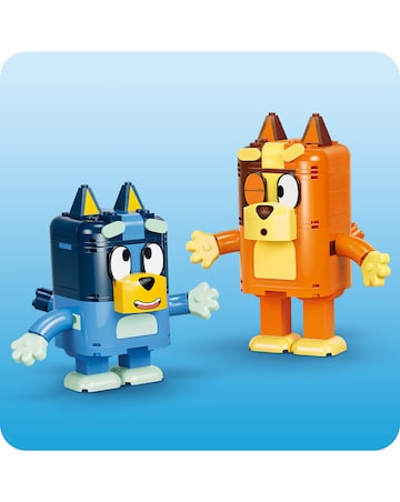 LEGO Brick-Built Bluey Family 11217