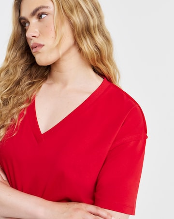 Simply Be Red Slouchy V Neck T-Shirt