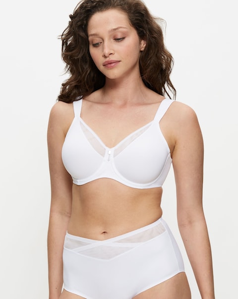 Triumph True Shape Sensation Minimiser Wired Bra White