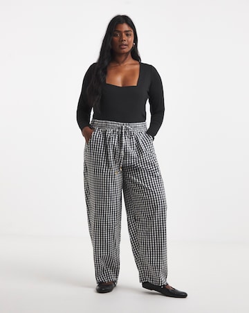 Black Long Sleeve Square Neck Top