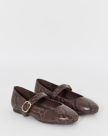Elizabeth Buckle Mary Jane Shoes - Extra Wide Fit (EEE)