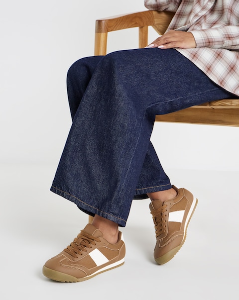 Storm Classic Retro Trainer - Extra Wide Fit (EEE)