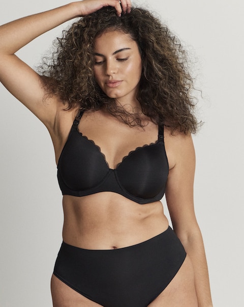 Figleaves Flexi Wire Moulded Nursing Bra C-H - Black