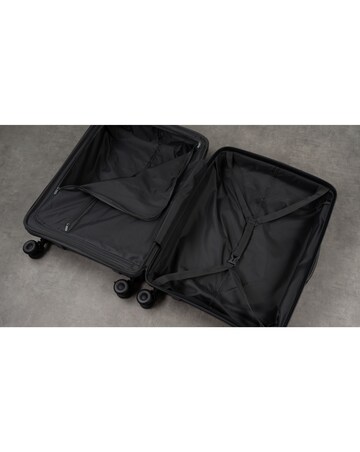 Rock Resilient Medium Suitcase