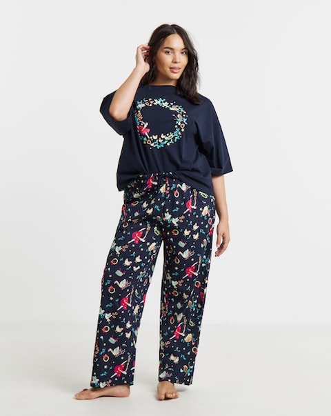 Pretty Secrets 12 Days Of Christmas Graphic Pyjama Set