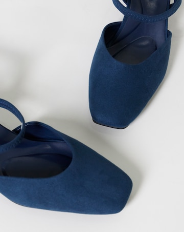 Lita Slingback Block Heel Shoes - Wide Fit (E)