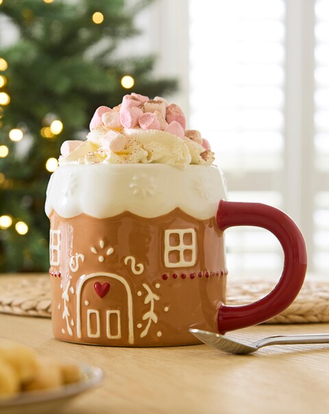Gingerbread Kitchen Mug Set