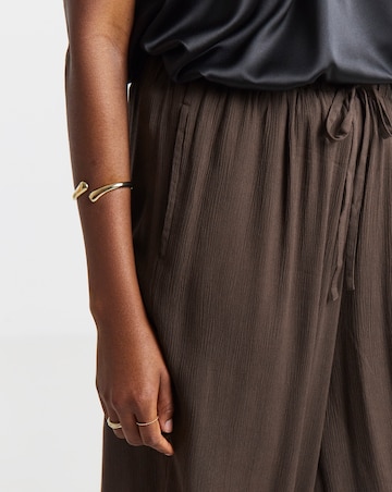 Chocolate Crinkle Balloon Trouser