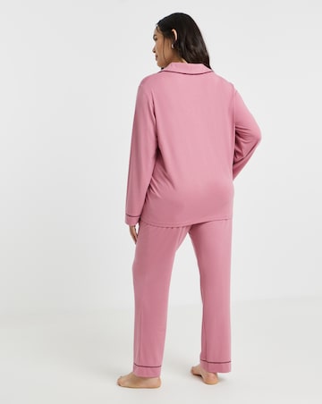 Pretty Secrets Contrast Piping Revere Pyjama Set