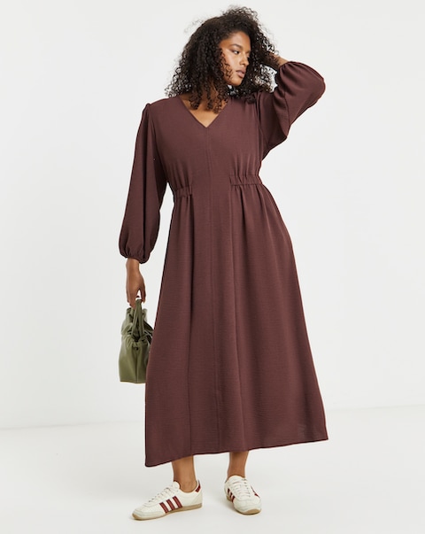 Burgundy Cinched Waist Midi Dress With Pockets