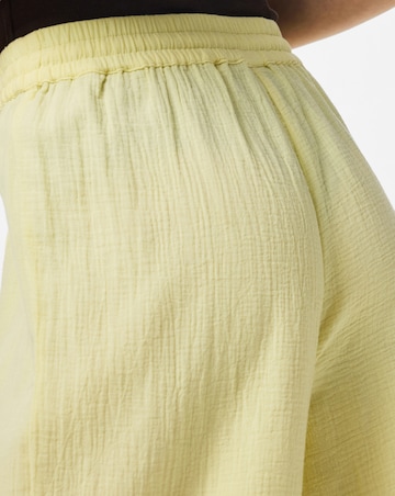 Pieces Sastina High Waisted Wide Leg Trousers