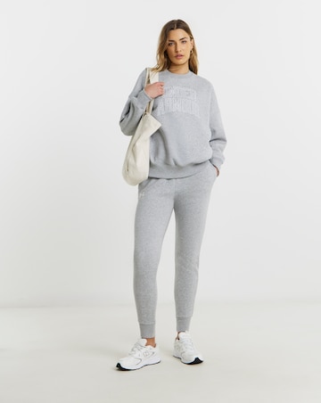 Under Armour Rival Fleece Oversized Crew Sweatshirt