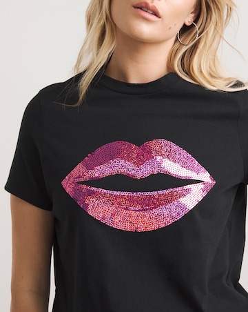 Black Longline Pink Sequin Lips Tee