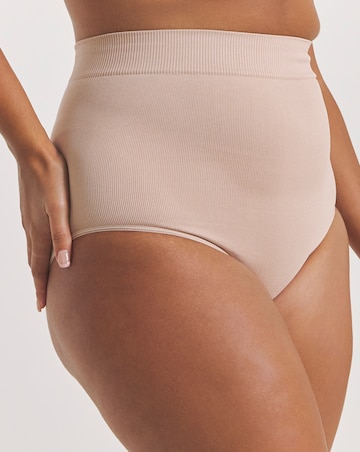 MAGISCULPT Medium Tummy Control Seamfree High Waist Brief Almond