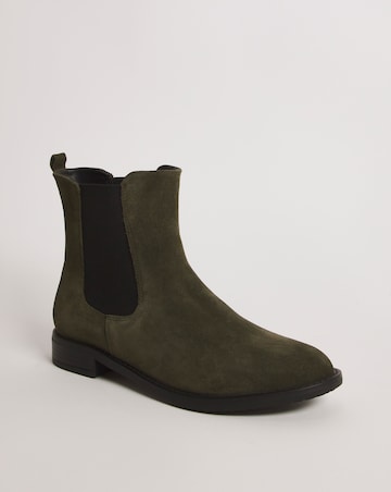 Leather Chelsea Boot E Fit