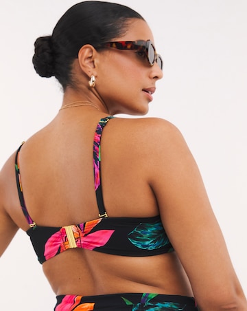 MAGISCULPT Twist Front Bandeau Underwired Bikini Top