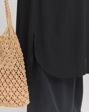 Simply Be Black Longline Crinkle Long Sleeve Shirt