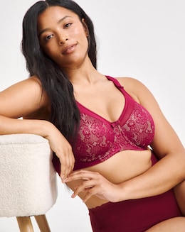 Berlei Beauty Lace Minimiser Bra