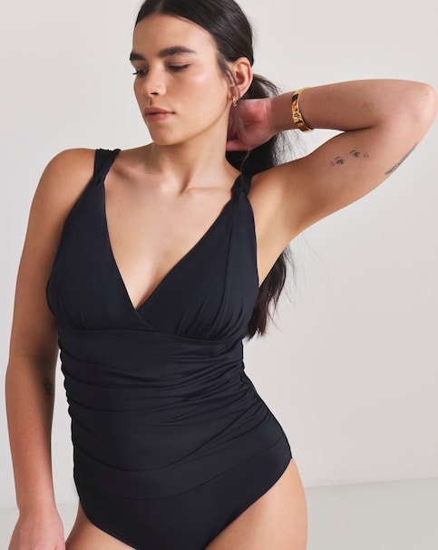 MAGISCULPT Lose Up To An Inch 360 Degree Shaping Swimsuit