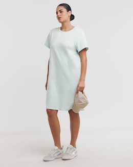PUMA Essentials No.1 Logo Slim Dress