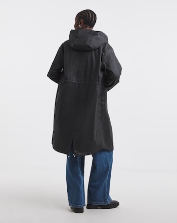Black Double Pocket Rubberised Coat