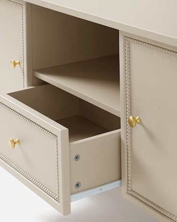 Darcy Bobbin Trim TV Unit