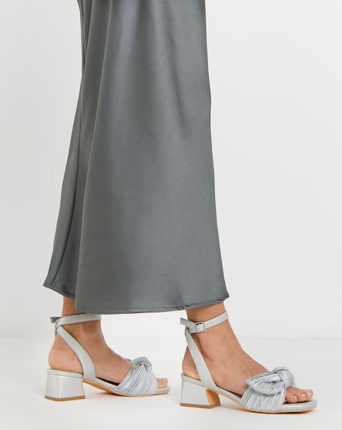 May Side Bow Low Block Heel Sandals - Extra Wide Fit (EEE)
