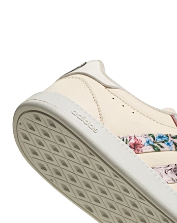 adidas Floral Print Breaknet Sleek