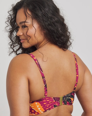 MAGISCULPT Twist Front Bandeau Underwired Bikini Top