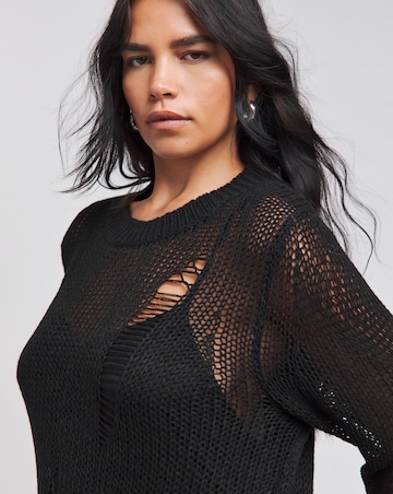 Black Crew Neck Ladder Knitted Dress
