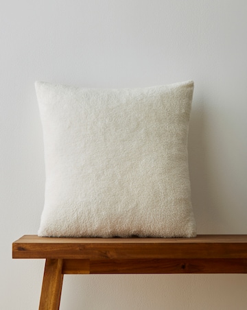 Cuddle Fleece Cushion