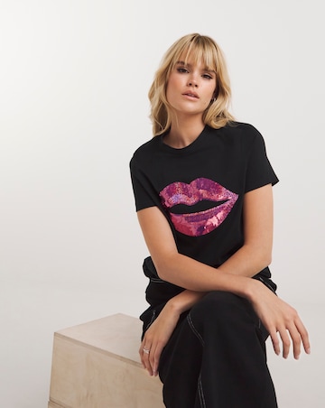 Black Longline Pink Sequin Lips Tee
