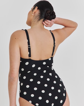 MAGISCULPT Firm Control Ruffle Swimsuit
