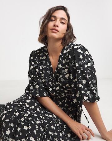 Ditsy Print Puff Sleeve Wrap Midi Dress