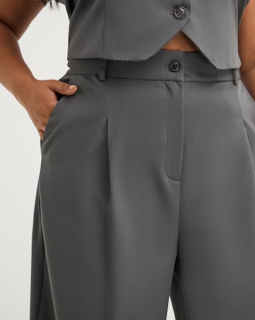 Wide Leg Tailored Trousers