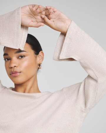 Sand Goddess Ribbed Top With Fluted Sleeves