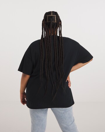 Black Lizzo License Tee