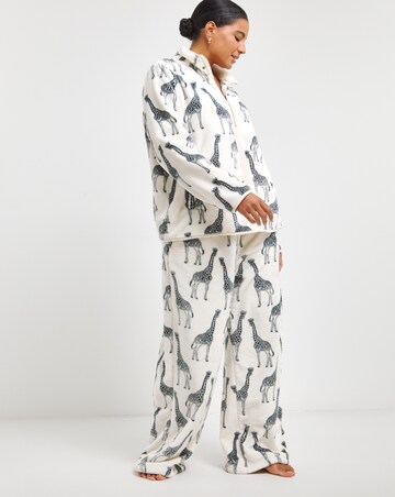 Chelsea Peers Giraffe Print Fleece Quarter Zip Pyjama Set