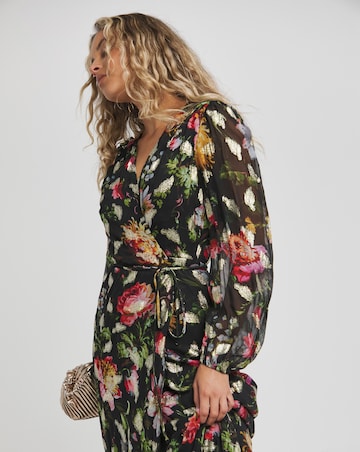 Hope & Ivy Bunty Floral Wrap Dress