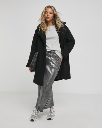 Black Raised Seam Detail Short Teddy Coat