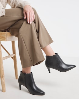 Cairns Kitten Heel Pointed Toe Ankle Boot Wide E Fit