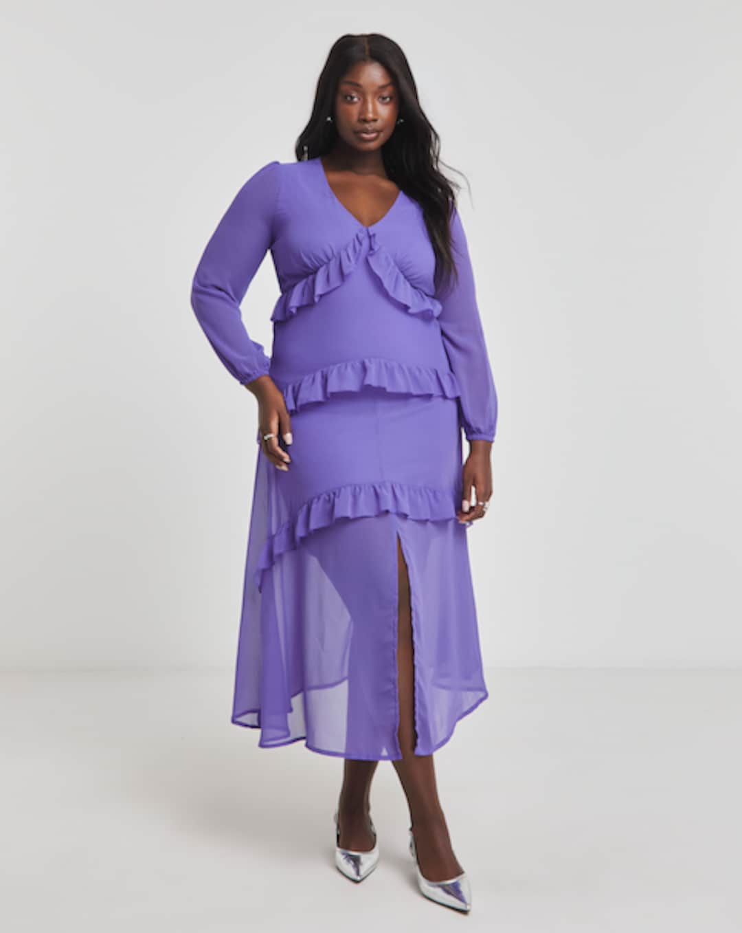 madoni maxi dress The chicest dress on the boat shop the MADONI Dress, styled by @sarah_leonardd