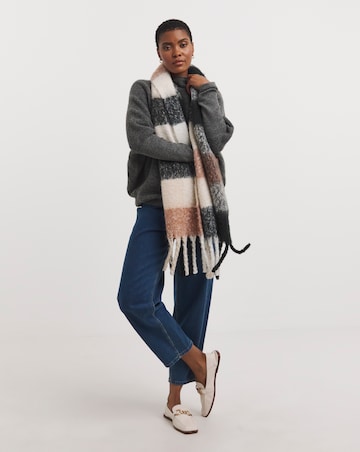 Check Scarf