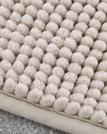 Catherine Lansfield Bobble Bathmat