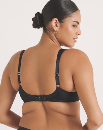 Triumph True Shape Sensation Minimiser Wired Bra